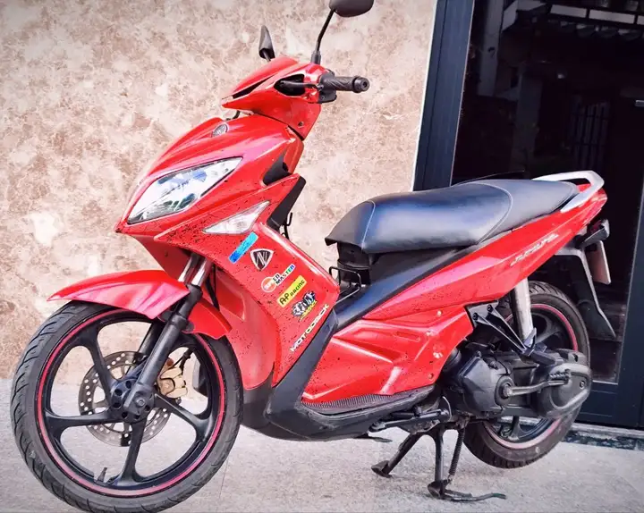 YAMAHA LX4 Nouvo 2011