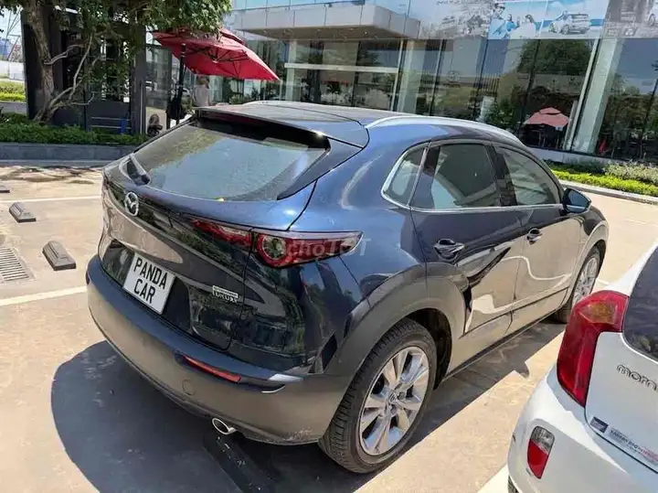 Mazda CX30 2.0 Luxury 2024 4000км Синий
