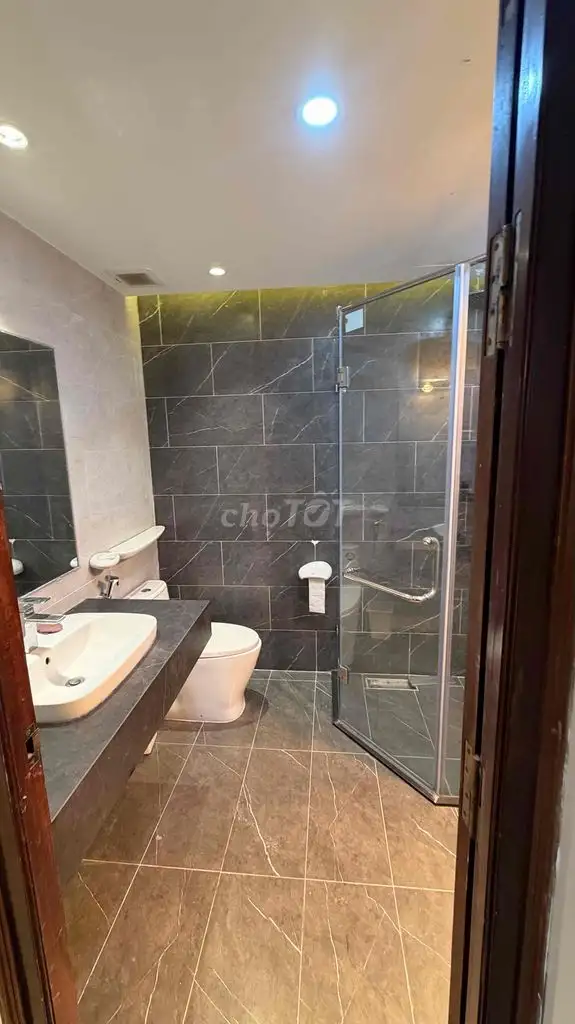 Дом в переулке 36 Дао Тан, 70м² x 4 этажа, 4 спальни