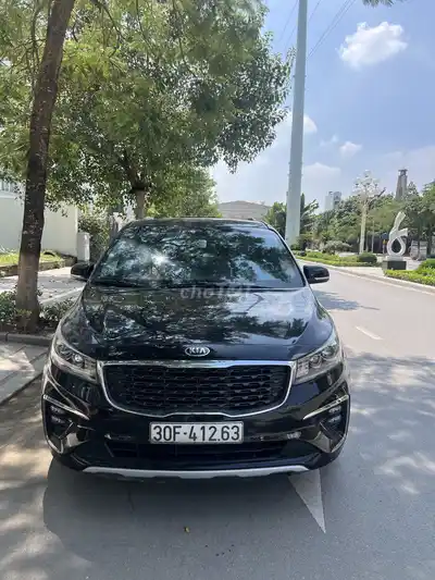 Kia Sedona Full Черная