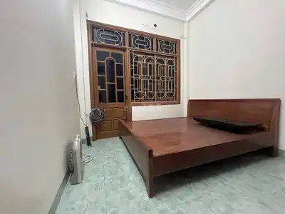 Аренда дома 40м2 х 4 этажа рядом с перекрестком 5 Ха Чи, Ха Донг
