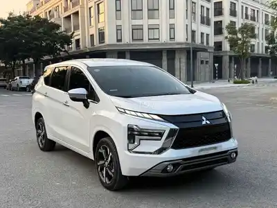 Mitsubishi Xpander 2024 1.5AT Premium
