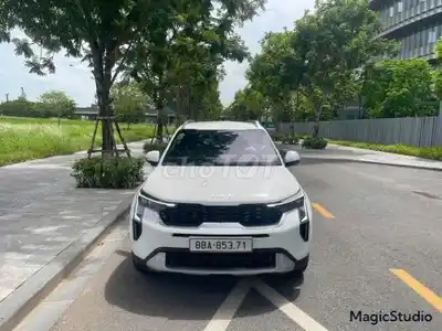 Kia Sonet Luxury 1.5 AT 2025