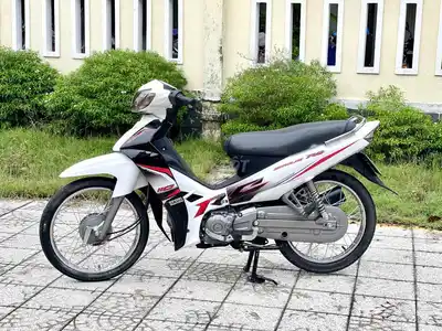 Yamaha Sirius 2012 Белый