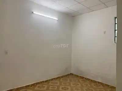 Дом целиком на улице Нгуен Тянь, переулок для крупного автомобиля
