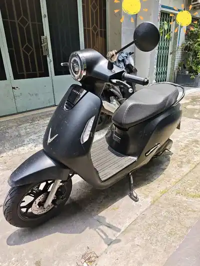 VinFast Evo 200 2022, черный, 43 000 км