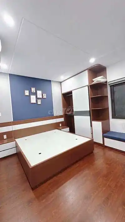 CHO THUÊ NHÀ BỜ QUAN 3 - 6PN 4WC FULL NỘI THẤT