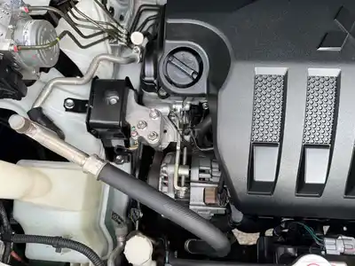 Mitsubishi Xpander Premium 2022 белый 7 мест