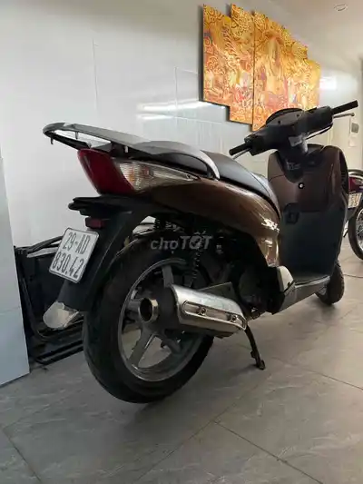 Хонда SH 150i импортная коричневая