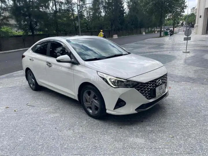 Hyundai Accent 2022 Special белый 50 000 км