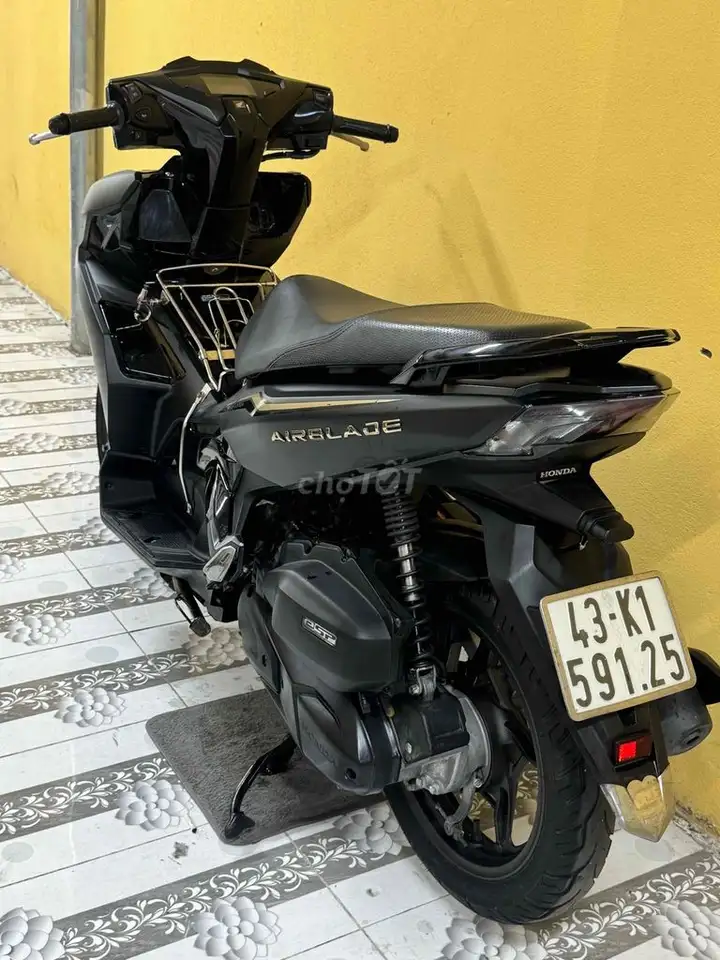Honda Air Blade 125 2022 черный