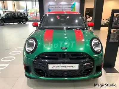 Mini Cooper JCW 3 Door 2026 — 2,509 млрд донгов