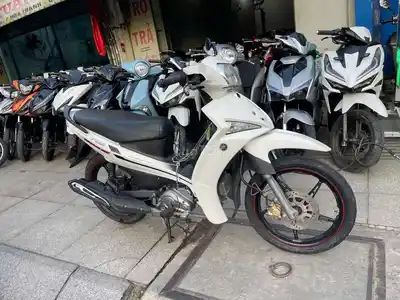 Yamaha Sirius RC FI 2018 Белый Б/У