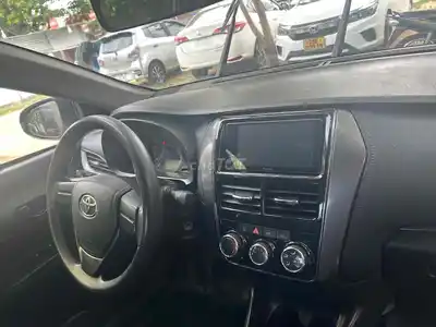 Toyota Vios 2022 МКПП белый