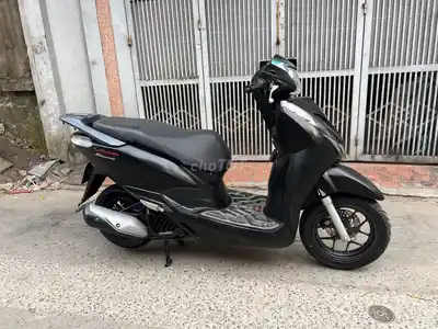 Honda Lead 4 клапана 2023 матовый черный, smartkey, номер 29
