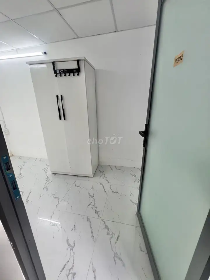 Комната с мансардным окном