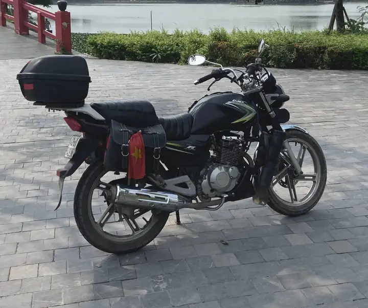 Suzuki Thunder 150 FI