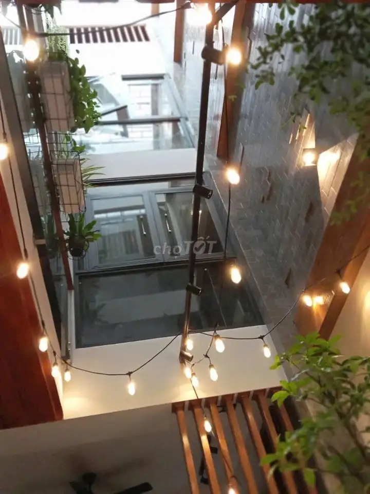 Дом 4.5x20м с видом на парк, Nam Hung Vuong, Binh Tan