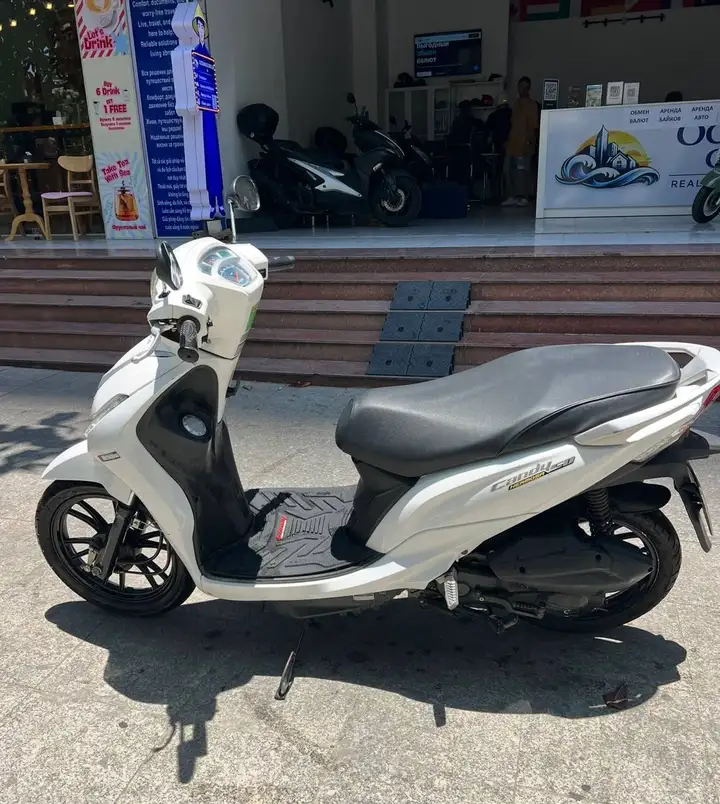Скутер Kymco Candy Hermosa 50cc