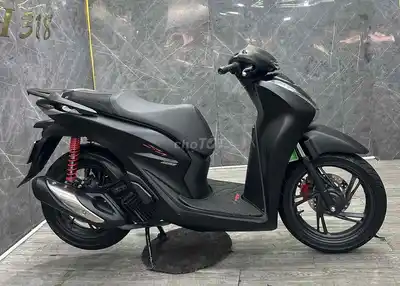 Honda SH 160i ABS 2024 матовый черный пробег 9 тыс. км