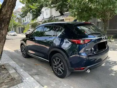 Mazda CX-5 2018 2.5 2WD Full Premium Сине-черный