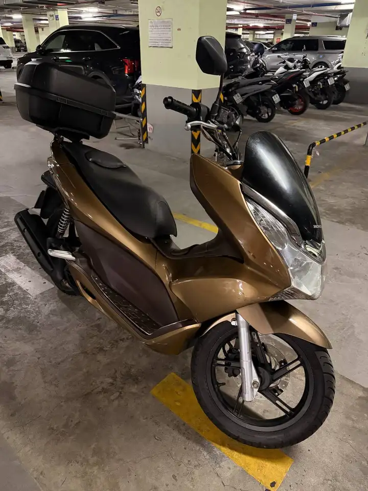 Honda PCX 125, 2011 год