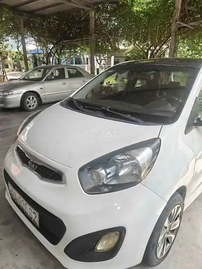 Kia Morning 2015 МКПП белый 120 тыс. км