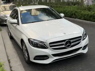Mercedes-Benz C200 2016 Белый 90000 км