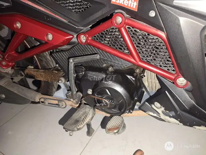 SYM StarX 125 Черно-красный 125cc Экономичный