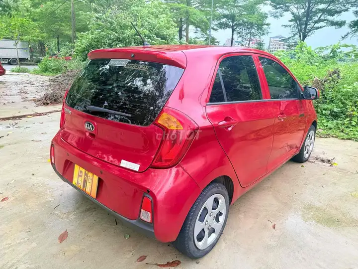 Kia Morning 2018, МКПП, красный, 220 000 км