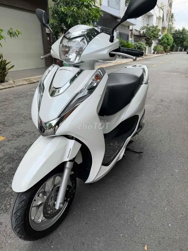 Honda Lead 125 4Val 2024, хозяин, срочно