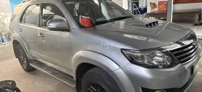 Toyota Fortuner 2016 7 мест серебристый