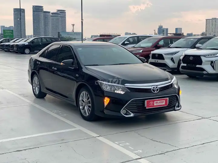 Toyota Camry 2.5Q 2018 Черный 48 000 км
