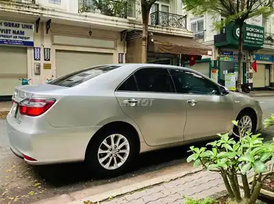 Toyota Camry 2.0E 2016