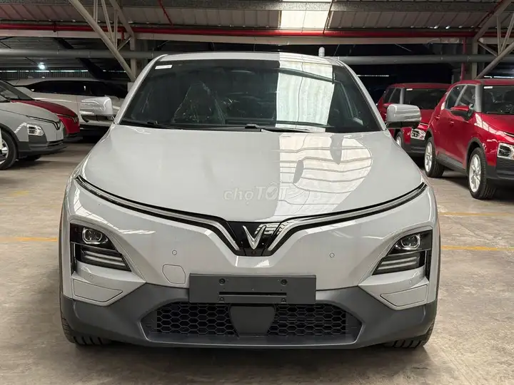 VinFast VF6 с поддержкой рассрочки 100% стоимости автомобиля