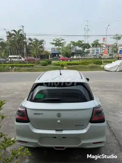 Suzuki Swift 1.2 AT 2026