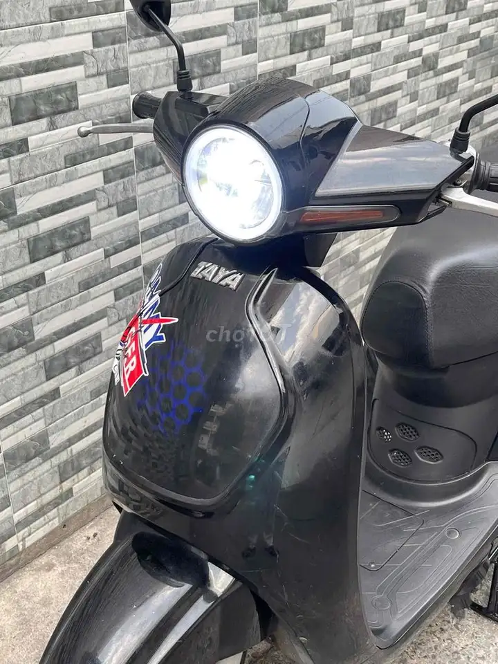 Скутер Vespa 50cc 2023, 9 владельцев