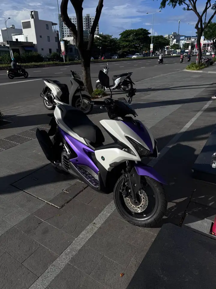 Yamaha NVX 2022