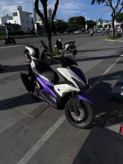 Yamaha NVX 2022