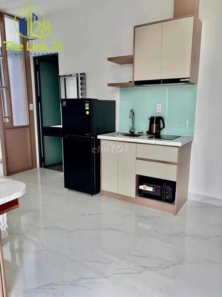 Сдается элитная 1-комнатная квартира 50 м² с большой балконом