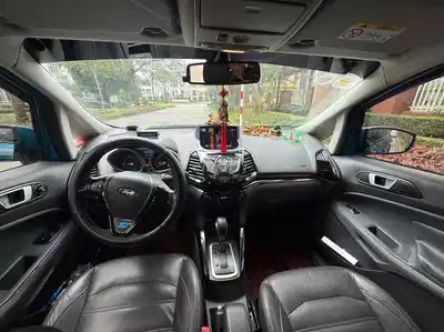 Ford EcoSport Titanium, синий, 110 000 км
