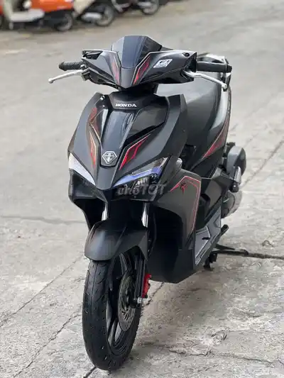 AirBlade 125Fi, 2019, смарт-ключ, плавный ход, резвый двигатель