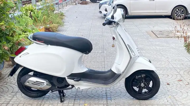 Piaggio Vespa Primavera 2015 Белый