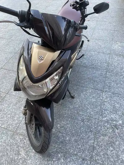 Suzuki Hayate 125