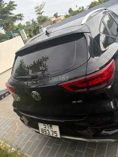 MG ZS 2021 Автомат 100 тыс. км Черный