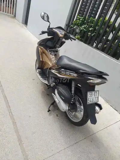 Honda Air Blade 2013 золотистый