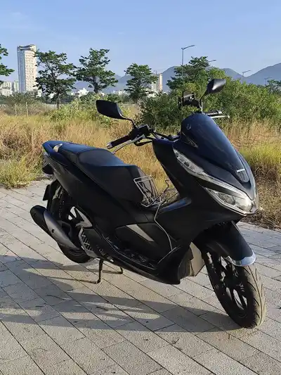 Honda PCX-3 150 кубов (2018 год)