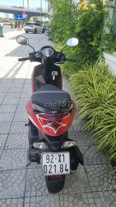 Yamaha Janus 2018 красный