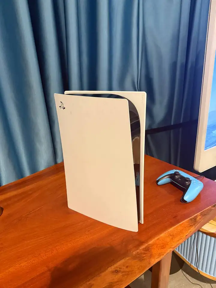 PS5 (PlayStation 5)