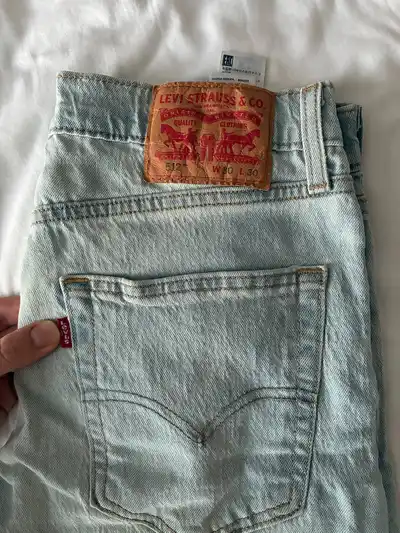 Джинсы Levi's 512 w30 l30